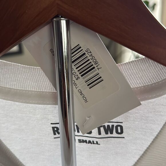 NWT Round Two Chicago Bulls Graphic T-Shirt Short Sleeves S NYC - Picture 4 of 7